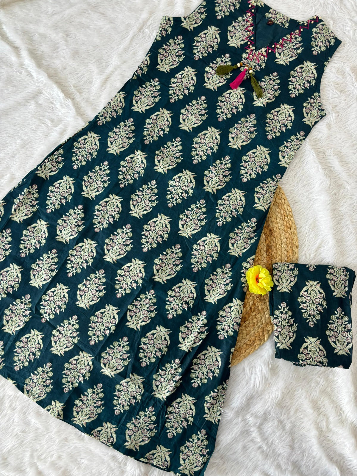 Floar Kurti